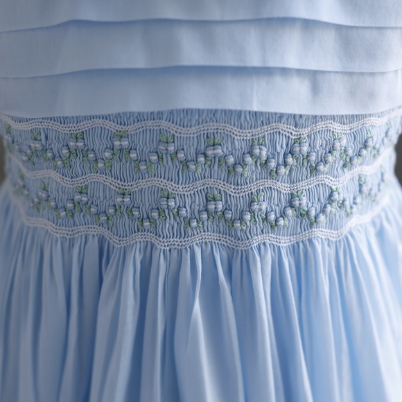Strasburg Blue Smocked Dress Hand-Embroidered Spring Summer Vacation PERFECT - Picture 4 of 9